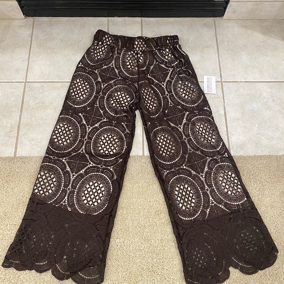 Boutique Crocheted Pants - Picture 2 of 3